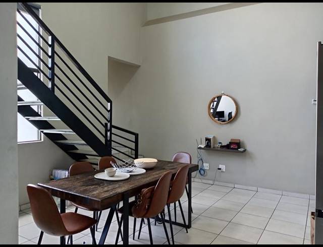 2 BEDROOM APARTMENT FOR SALE IN ROSEBANK